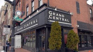 Prof. Amin Ghaziani interviewed by The Baltimore Sun on global changes to queer nightlife.