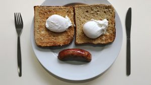 Prof. Sinikka Elliott featured in The Atlantic on how people eat at home