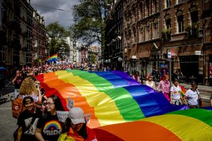 Prof. Amin Ghaziani examines the situational fluidity of identity labels for LGBTQ+ people in new paper